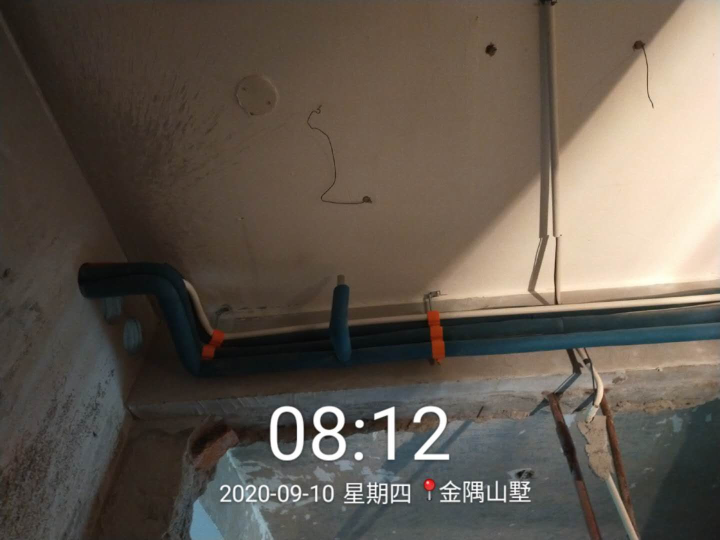 金隅山墅大金中央空調一拖七系統(tǒng)安裝案例